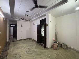 Room in 2 BHK Builder Floor at Basai Dara Pur – for Sale