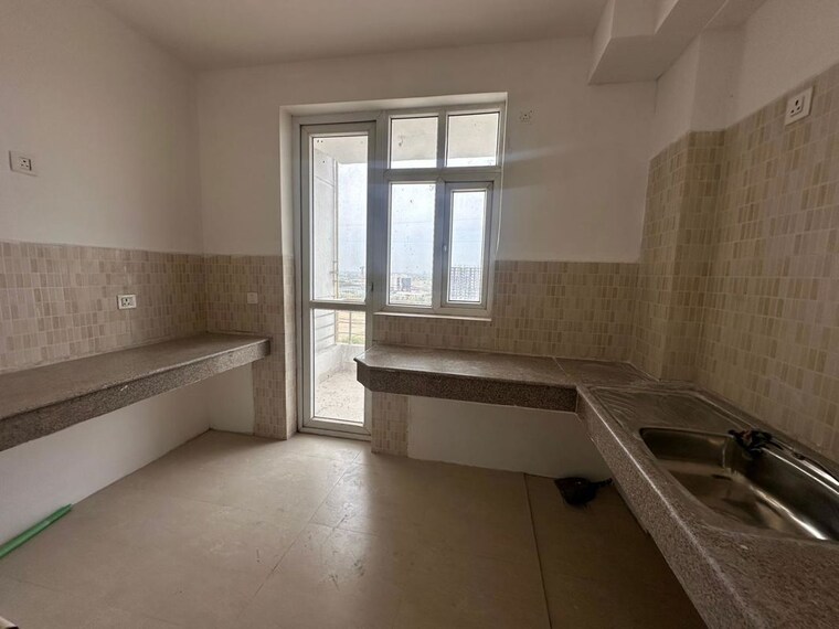 Room, indiabulls-centrum-park 3 Bedroom 1900 Sq.Ft. Apartment In Sector 103 Gurgaon 10398458