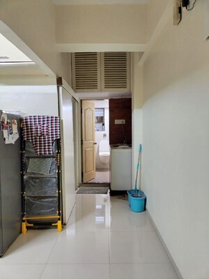  1 BHK Apartment at Bandra West – for Rent
