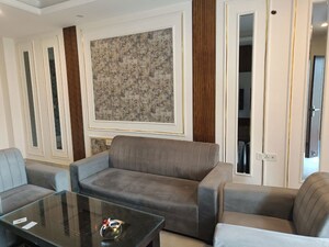Living Room in 3 BHK Builder Floor at Sector 52 – for Rent