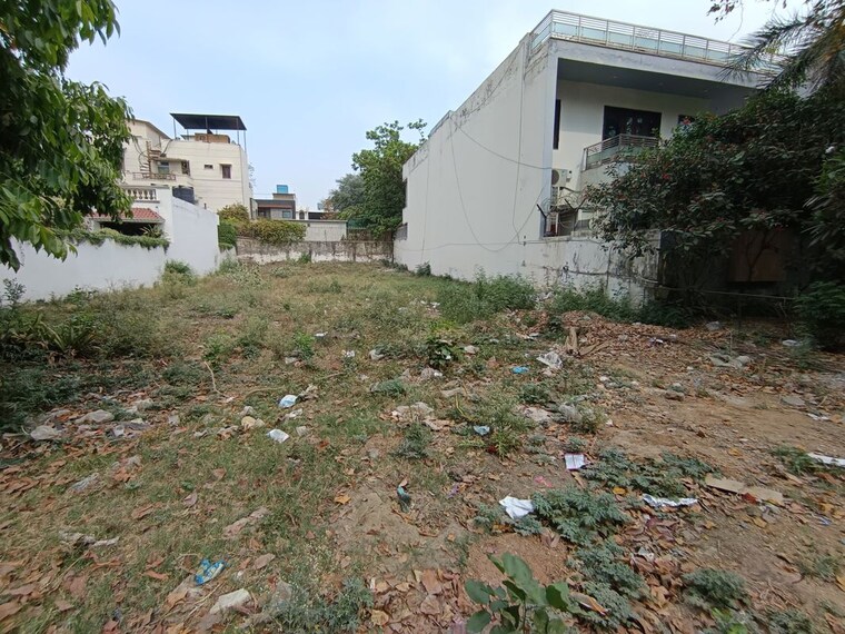 Exterior View, sushant lok i  418 Sq.Yd. Plot In Sushant Lok I Gurgaon 10398457