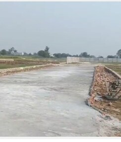 Plot For Sale in Gomti Nagar
