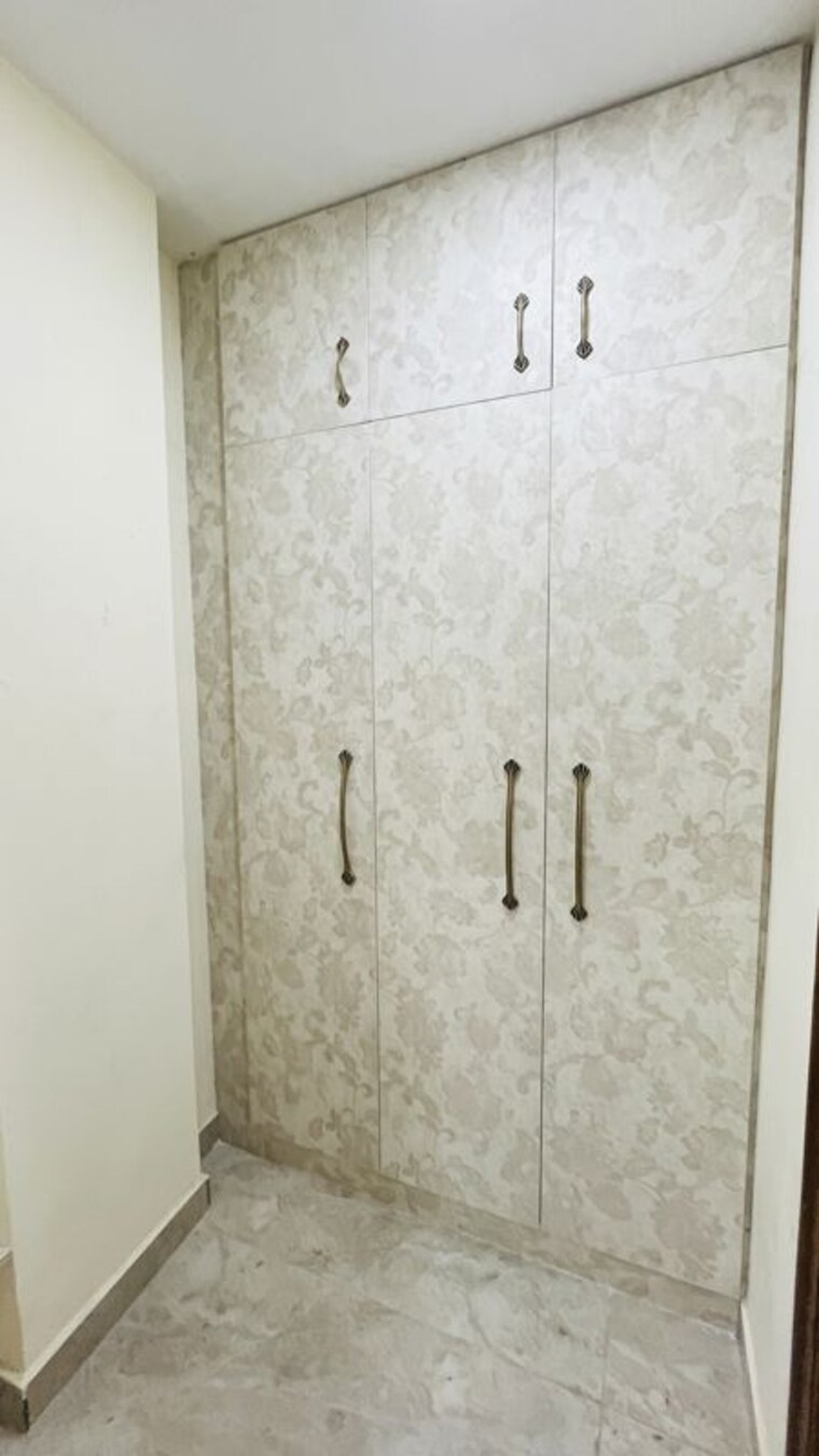 Bathroom, sri-mytri-aavasa 3.5 Bedroom 3800 Sq.Ft. Villa In Mokila Hyderabad 10398506