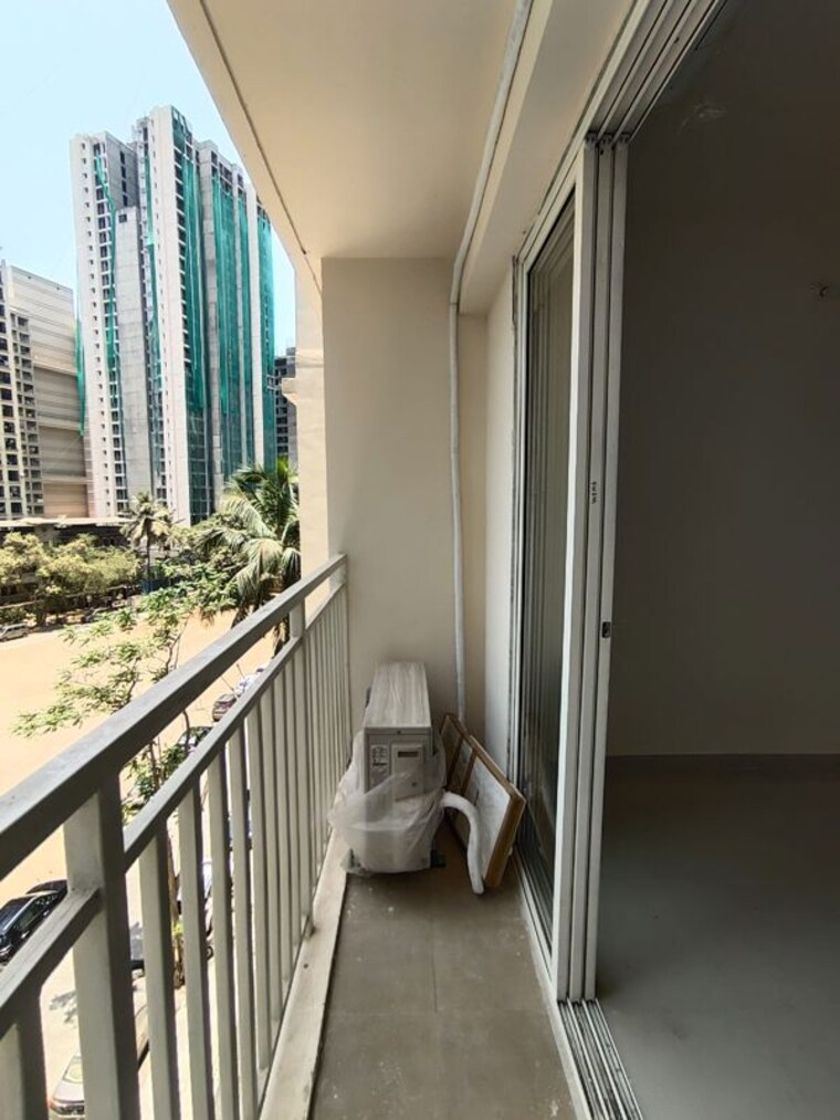 Balcony, jagdale 2 Bedroom 950 Sq.Ft. Apartment In Vartak Nagar Thane 10398449