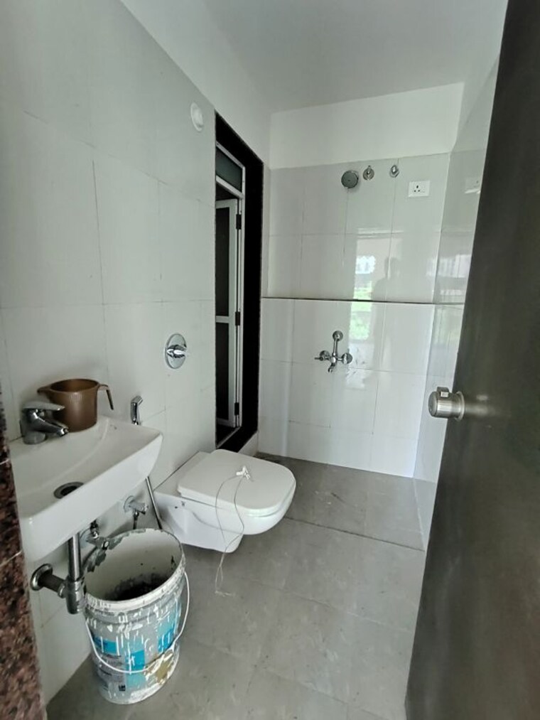 Bathroom, jagdale 2 Bedroom 950 Sq.Ft. Apartment In Vartak Nagar Thane 10398449