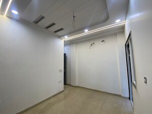 Room in 2 BHK Builder Floor at Ramesh Nagar – for Sale