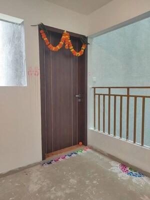 Bedroom in 2 BHK Apartment at Kamgar Putala Vasahat – for Rent