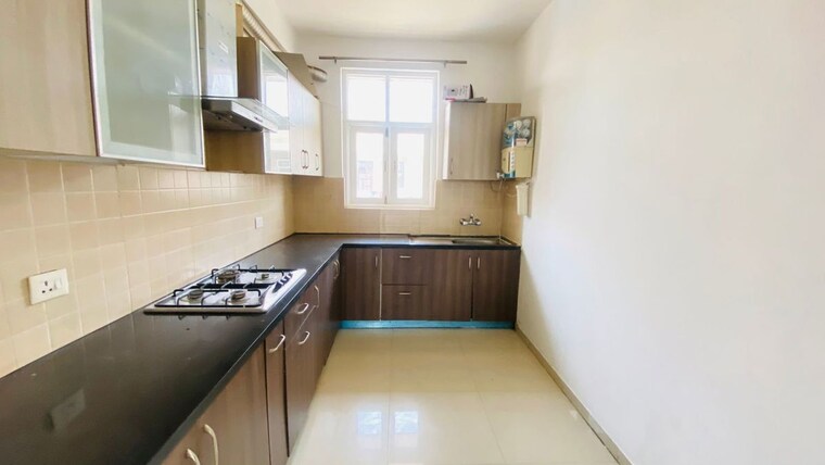 Kitchen, omaxe-new-chandigarh 3 Bedroom 1725 Sq.Ft. Builder Floor In North Mullanpur Chandigarh 10398562