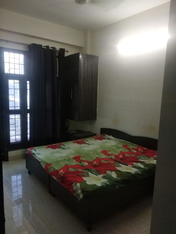 2 BHK Builder Floor For Rent in Sector 43