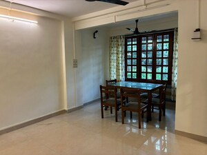 Room in 2 BHK Apartment at Bandra West – for Rent