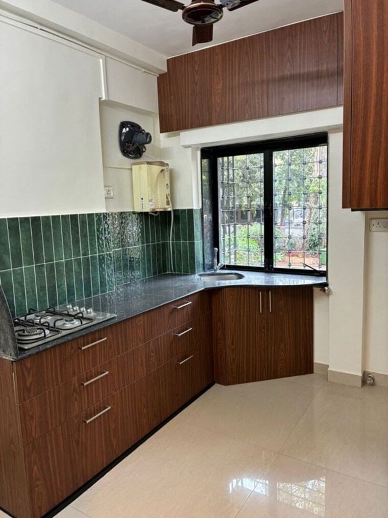 Kitchen, bandra west 2 Bedroom 700 Sq.Ft. Apartment In Bandra West Mumbai 10398585