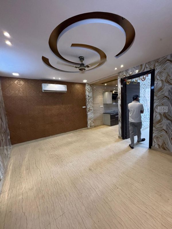 3 BHK Builder Floor For Sale in Rajouri Garden