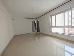 2.5 BHK Apartment For Sale in Hubtown Rising City