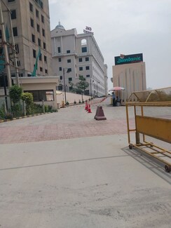 Office Space For Rent in JMD Empire