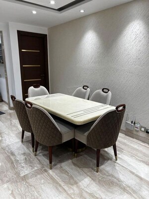 Team Area in 1 BHK Builder Floor at Saket – for Rent