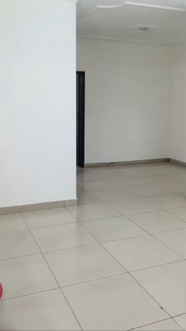 Dining area, lr-bluemoon-homes 3 Bedroom 1470 Sq.Ft. Apartment In Raj Nagar Extension Ghaziabad 10363294