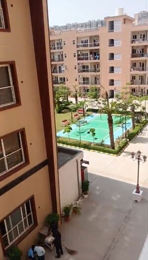 Master Plan in 3 BHK Apartment at Uninav Utopia, Morti – for Rent