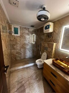 2 BHK + Extra Room Builder Floor For Rent in Saket