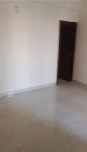 Room in 3 BHK Apartment at VVIP Mangal, Raj Nagar Extension – for Rent