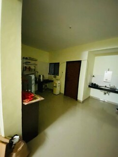 2 BHK + Pooja Room Apartment For Rent in Dharti Green
