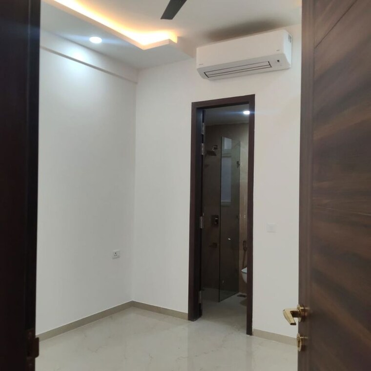 Room, smart-world-orchard 2 Bedroom 800 Sq.Ft. Apartment In Sector 61 Gurgaon 10398642