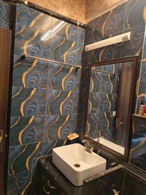 Furnished Amenities in 3.5 BHK Apartment at Sikka Karmic Greens, Sector 78 – for Rent