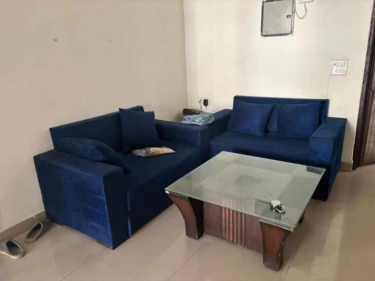 Living Room, uninav-heights-phase-i 3 Bedroom 1250 Sq.Ft. Apartment In Raj Nagar Extension Ghaziabad 10329772