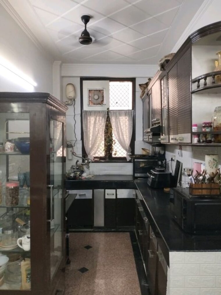 Gym, rajouri garden 3 Bedroom 137 Sq.Ft. Builder Floor In Rajouri Garden Delhi 10398643