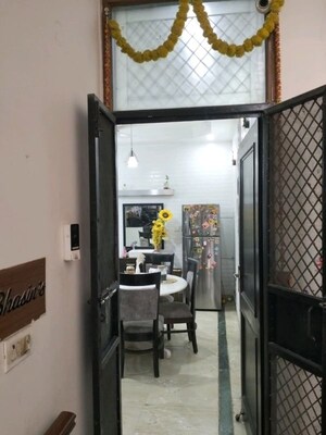 Gym in 3 BHK Builder Floor at Rajouri Garden – for Sale