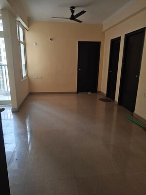3 BHK Apartment For Rent in Galaxy North Avenue, Gaur City 1