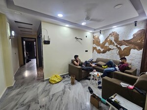 Team Area in 2 BHK Builder Floor at Ramesh Nagar – for Sale