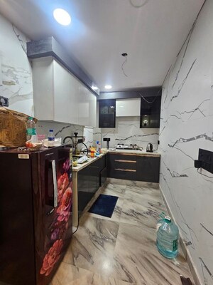 Team Area in 2 BHK Builder Floor at Ramesh Nagar – for Sale