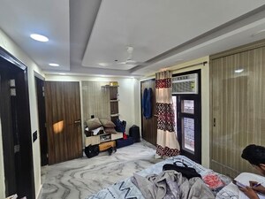 Bedroom in 2 BHK Builder Floor at Ramesh Nagar – for Sale