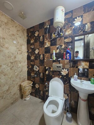 Bathroom in 2 BHK Builder Floor at Ramesh Nagar – for Sale