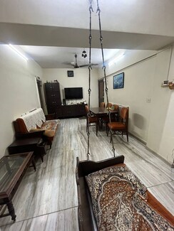 2 BHK + Extra Room Apartment For Rent in Swastik CHS Vile Parle West