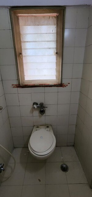 Bathroom in 2 BHK Apartment at Andheri Green Field Towers, Jogeshwari East – for Rent