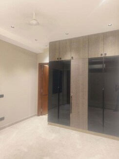 4 BHK + Servant Room Builder Floor For Sale in Safdarjung Enclave