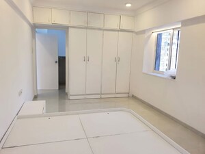 Bedroom in 2 BHK Apartment at Bandra West – for Rent
