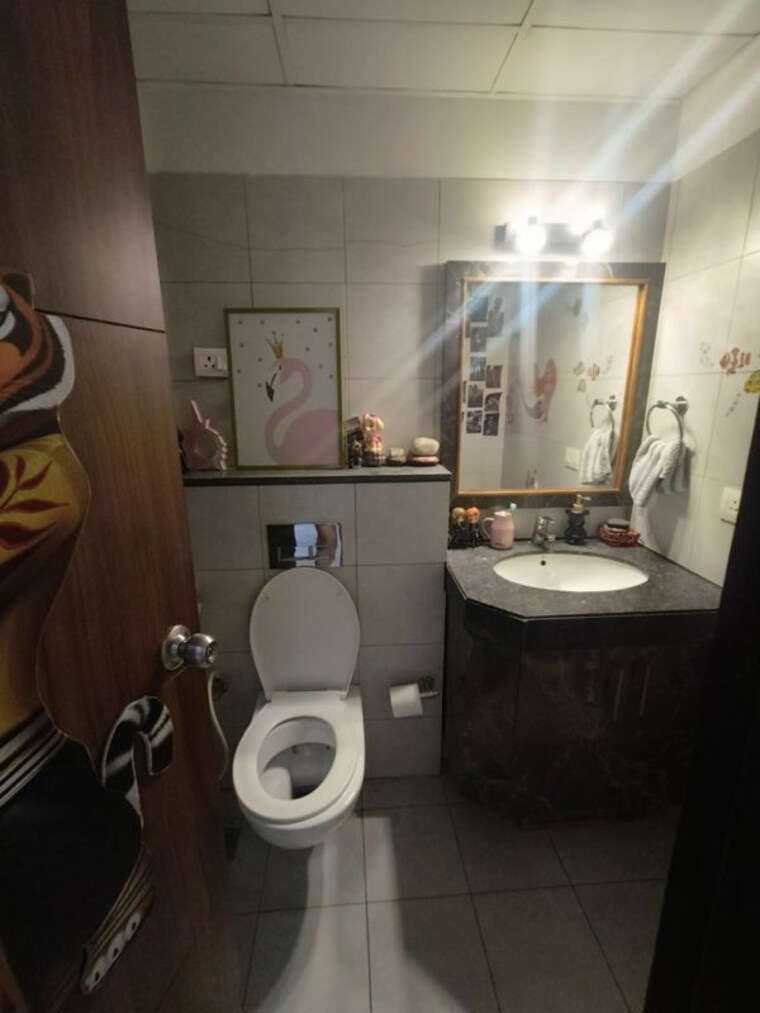 Bathroom, sobha-city-gurgaon 3 Bedroom 2124 Sq.Ft. Apartment In Sector 108 Gurgaon 10398737