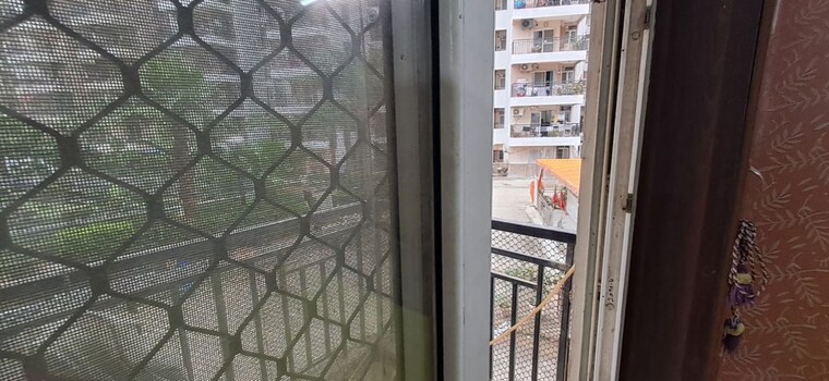 Balcony, galaxy-north-avenue-ll 2.5 Bedroom 1175 Sq.Ft. Apartment In Gaur City 2 Greater Noida 10398739