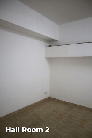 Room in 3 BHK Apartment at BPTP Astaire Garden-Monet Floors, Sector 70a – for Sale