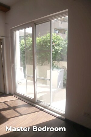 Room in 3 BHK Apartment at BPTP Astaire Garden-Monet Floors, Sector 70a – for Sale