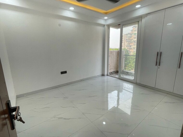 Room, sector 6 dwarka 3 Bedroom 2000 Sq.Ft. Apartment In Sector 6 Dwarka Delhi 10398751
