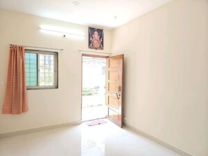 Room in 2 BHK Apartment at Wadgaon Sheri – for Rent