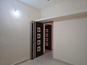 Room in 2 BHK Apartment at Wadgaon Sheri – for Rent