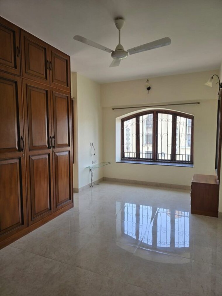 Living Room, bandra west 2 Bedroom 700 Sq.Ft. Apartment In Bandra West Mumbai 10398774
