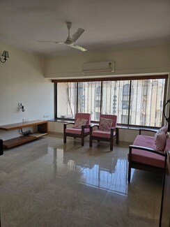 2 BHK + Pooja Room Apartment For Rent in Bandra West