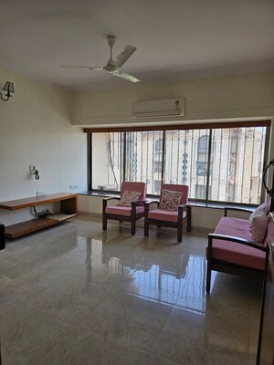 2 BHK Apartment For Rent in Bandra West