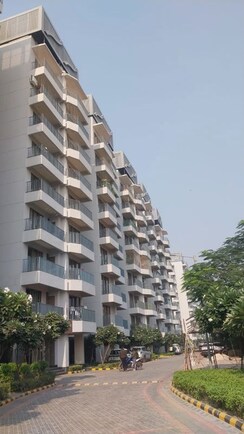 2 BHK Apartment For Sale in Paras Dews