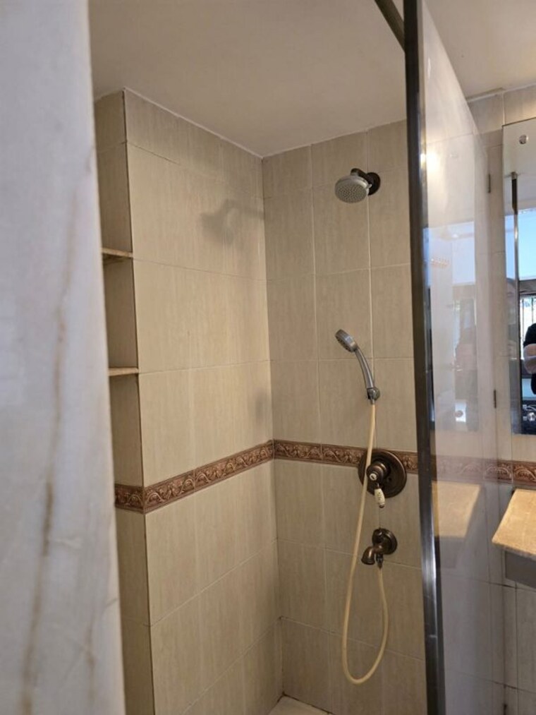 Bathroom, bandra west 2 Bedroom 700 Sq.Ft. Apartment In Bandra West Mumbai 10398781